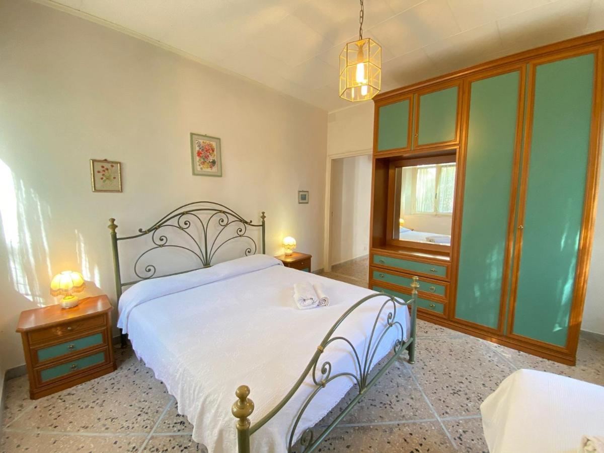 Pineta Apartament Tirrenia Extérieur photo