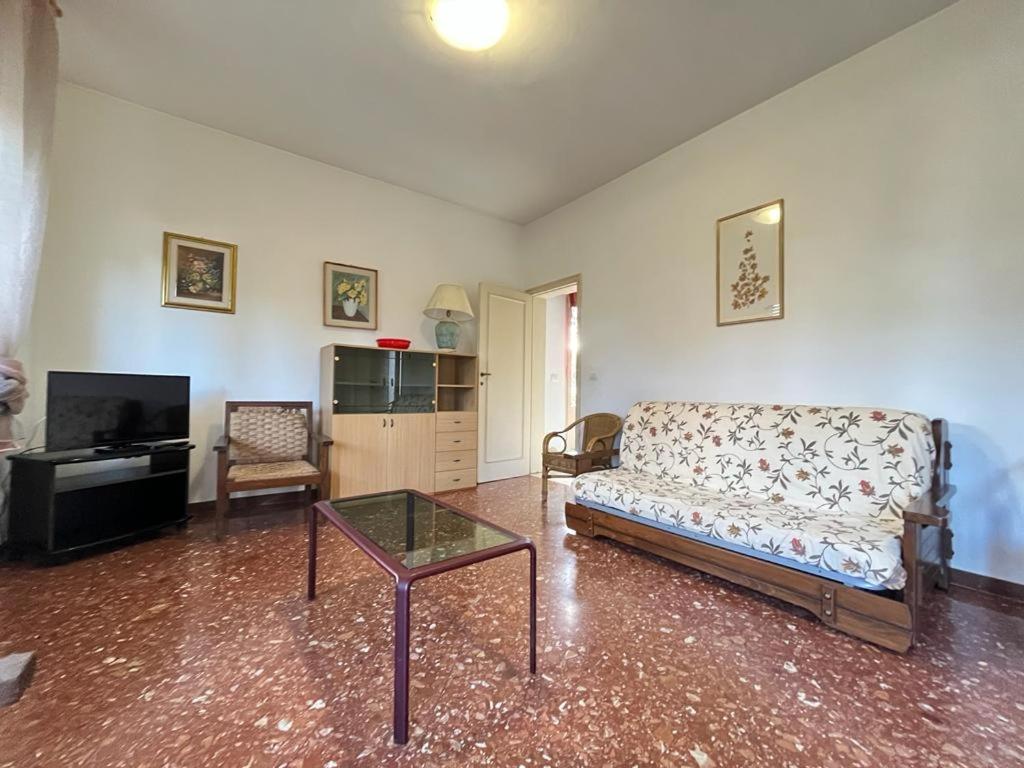 Pineta Apartament Tirrenia Extérieur photo