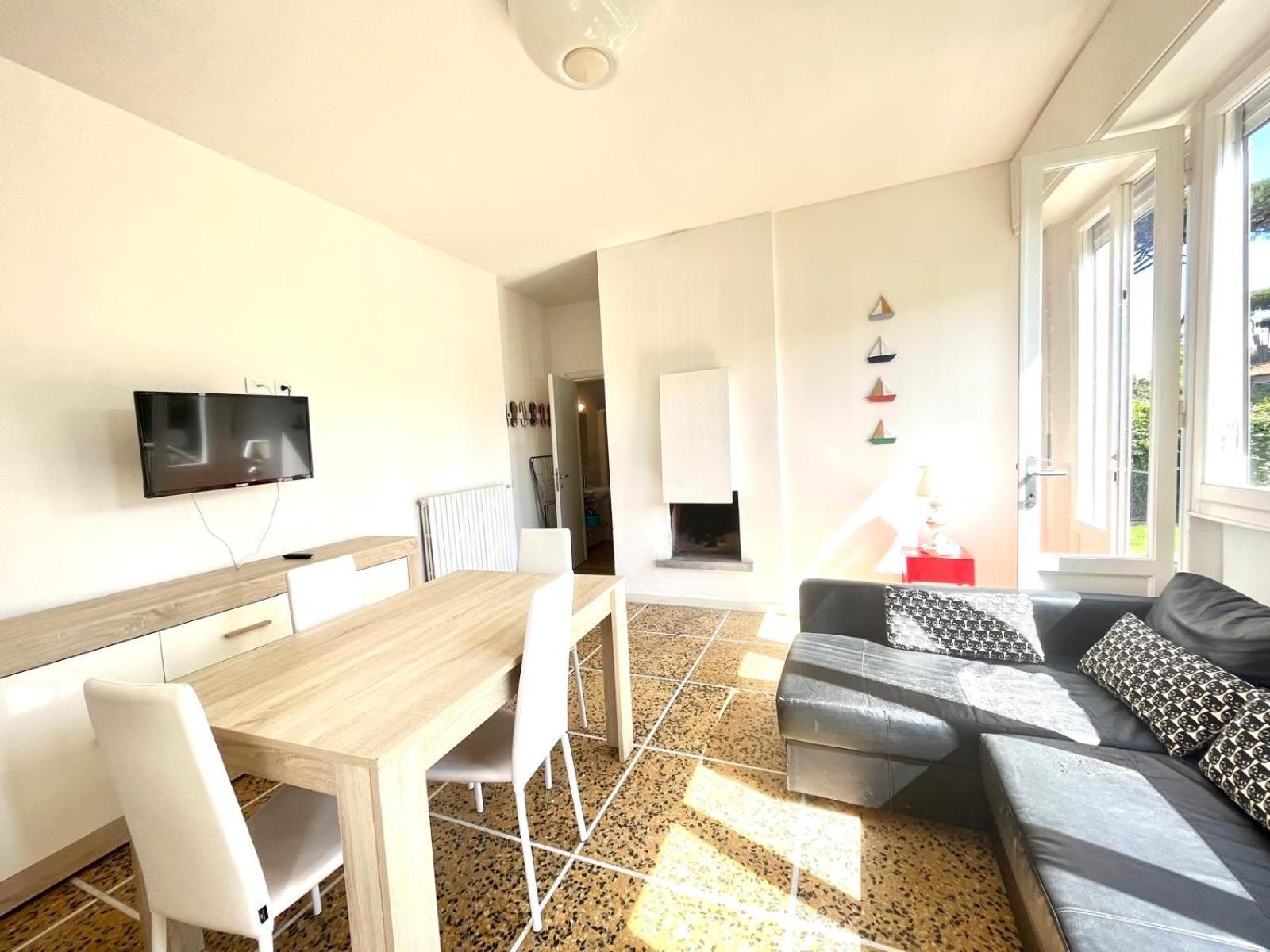 Pineta Apartament Tirrenia Extérieur photo