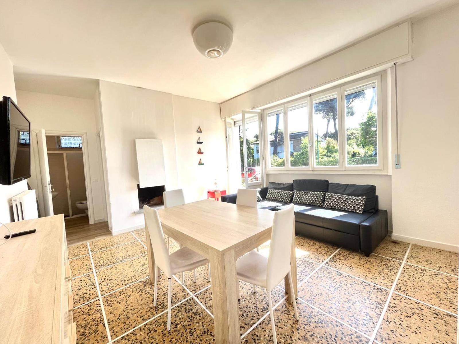 Pineta Apartament Tirrenia Extérieur photo