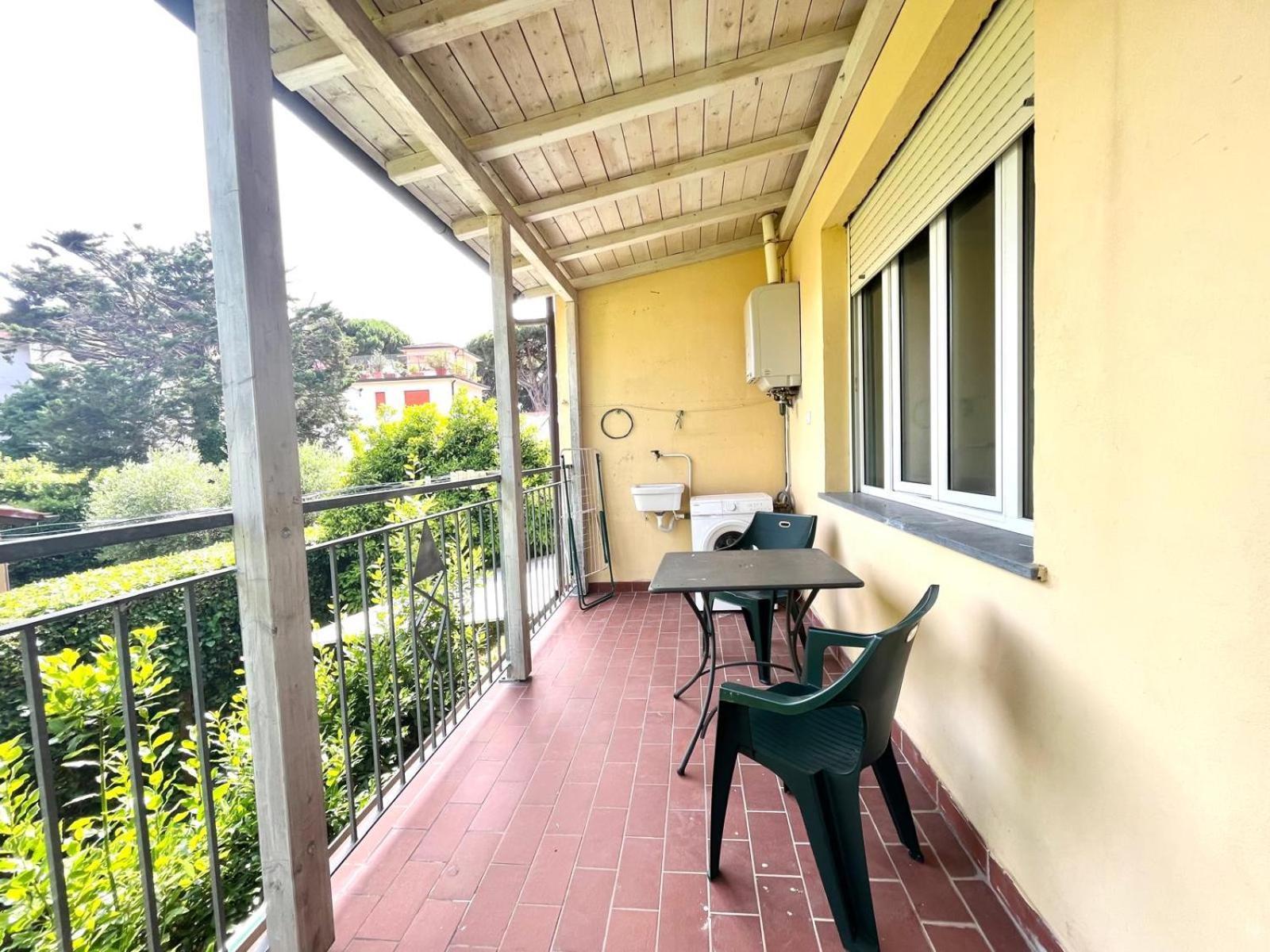 Pineta Apartament Tirrenia Extérieur photo