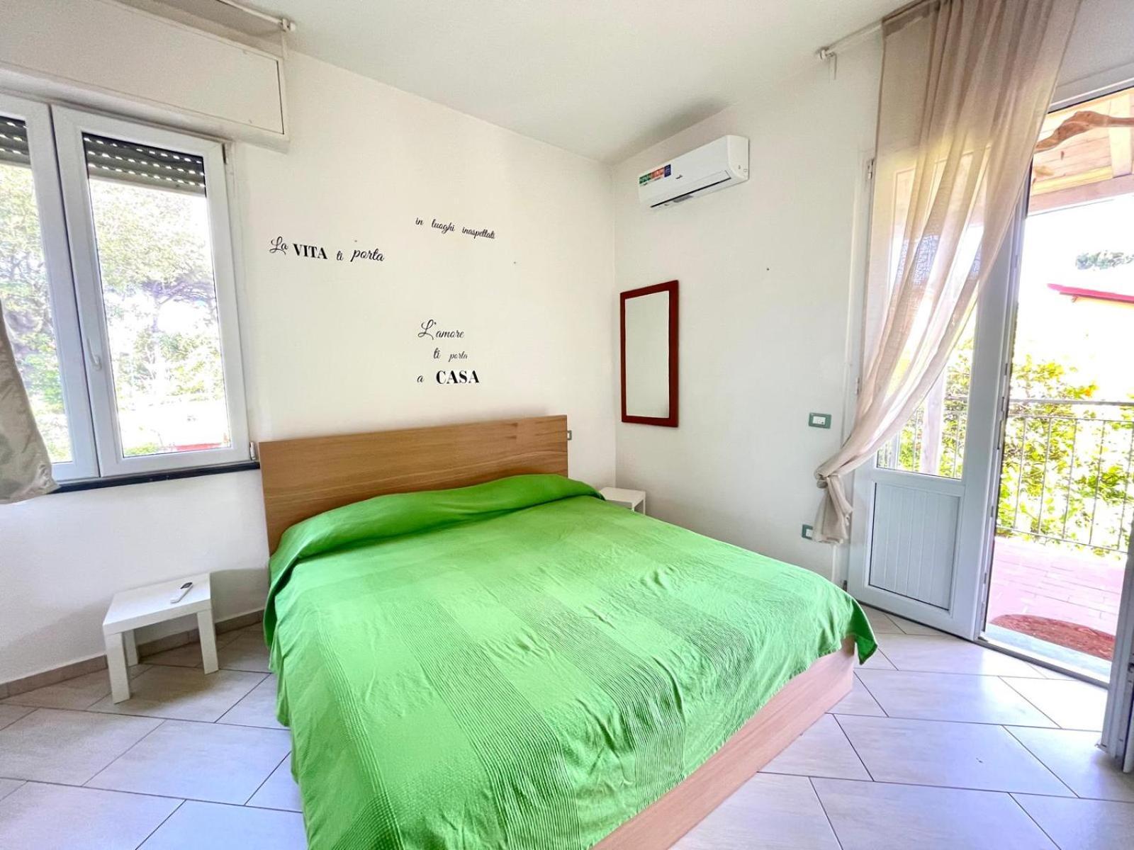 Pineta Apartament Tirrenia Extérieur photo