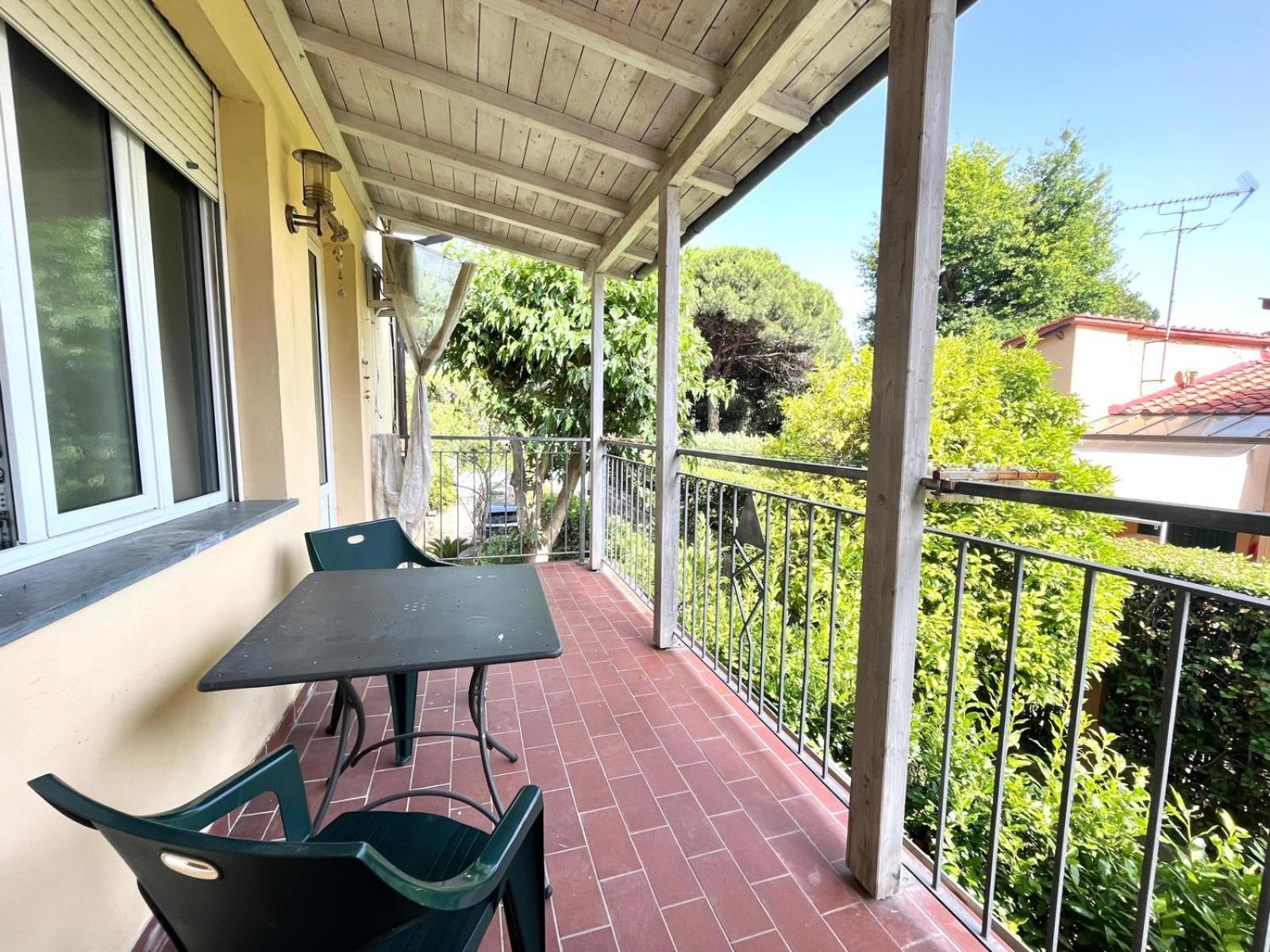 Pineta Apartament Tirrenia Extérieur photo