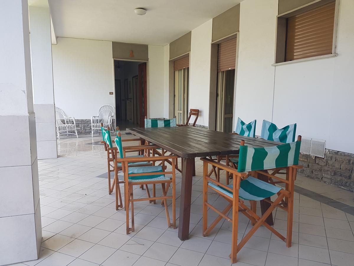 Pineta Apartament Tirrenia Extérieur photo